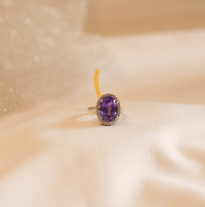 Oval Ring (Purple)