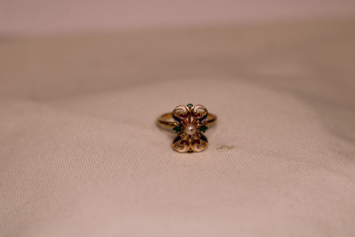 Meena Pearl Ring