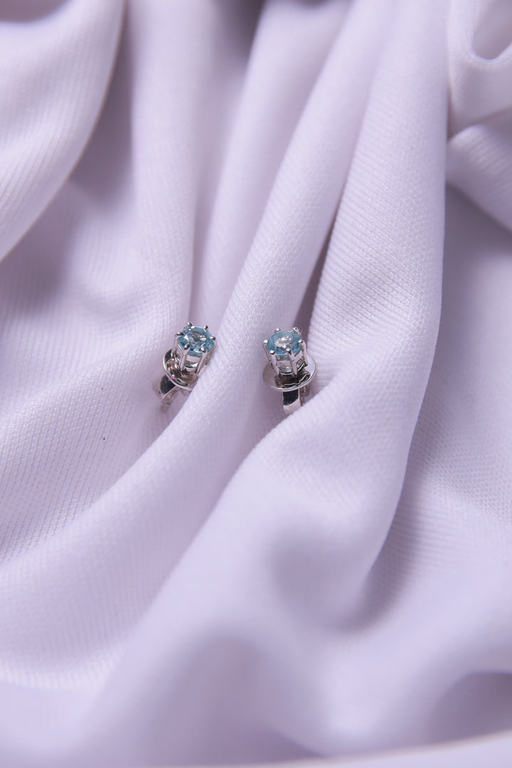 Sterling Silver Stud Earrings (Aqua Blue)