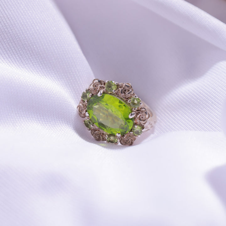 Peridot Kaizi Ring