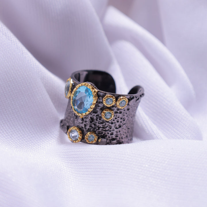 Blue Kaizi Ring – stunning blue gemstone set in 925 silver