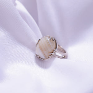 White Agate Ring – smooth white agate gemstone set in 925 silver band