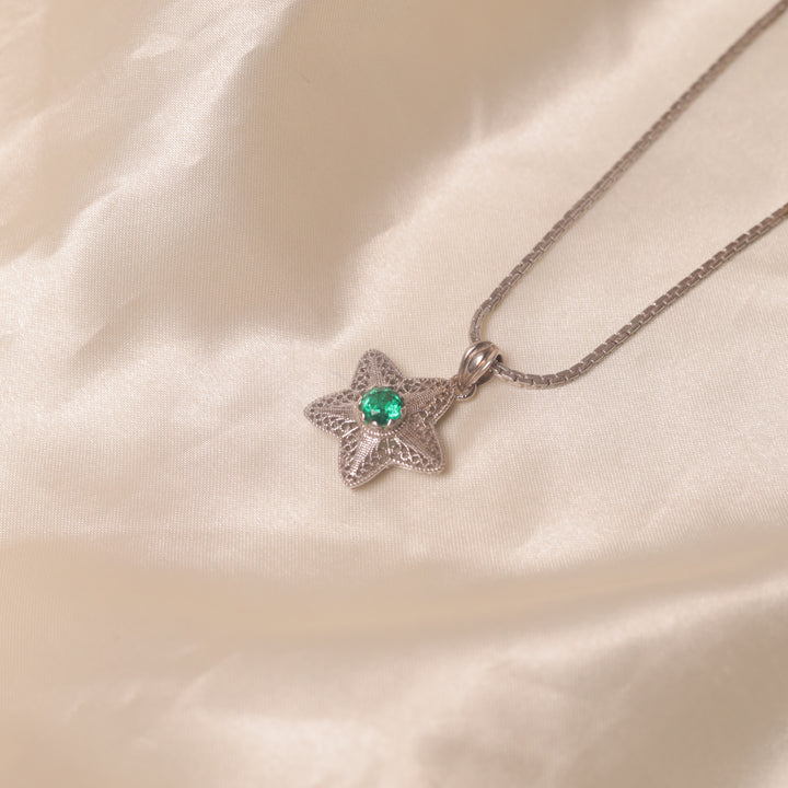 Star Shaped Pendants (Green)