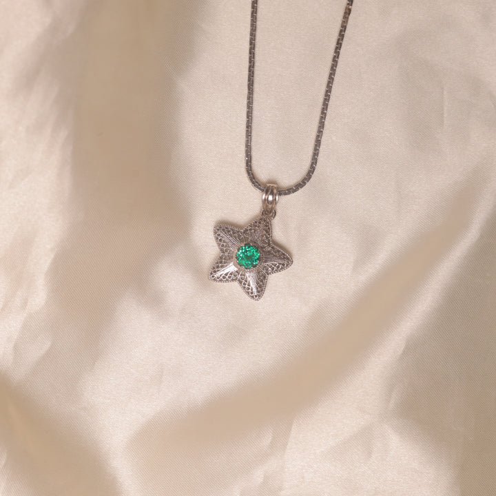 Star Shaped Pendants (Green)