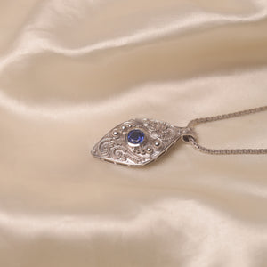 Victorian Pendant (Blue)