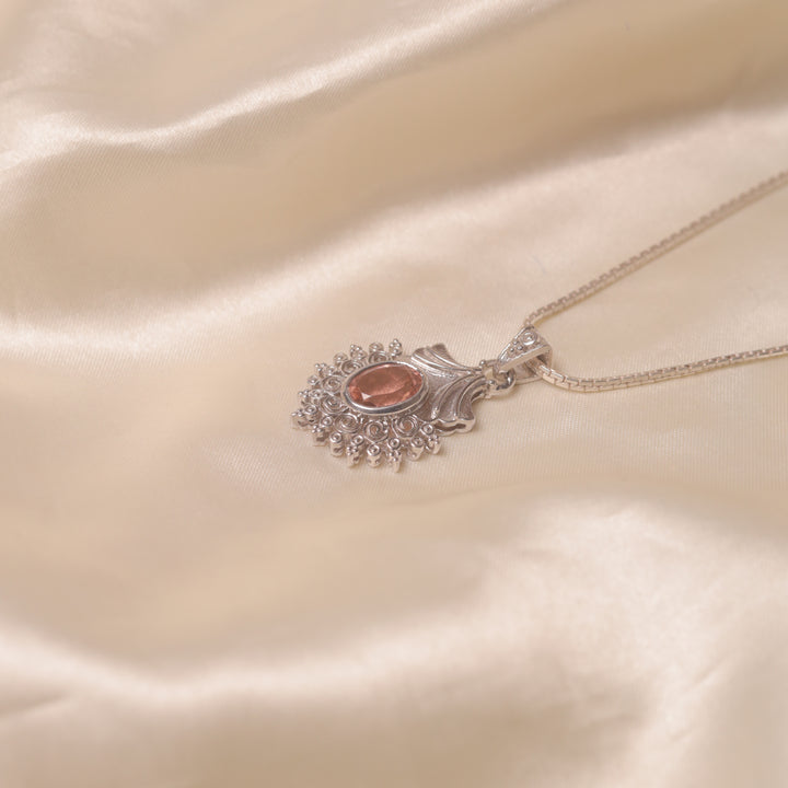 Vintage Victorian Pendant (Peach)