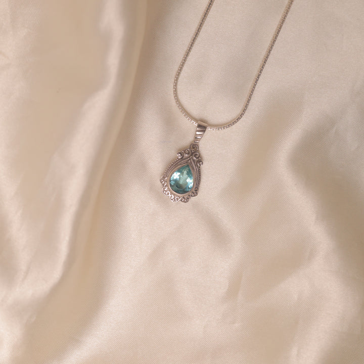 Teardrop Pendant (Aqua Blue)